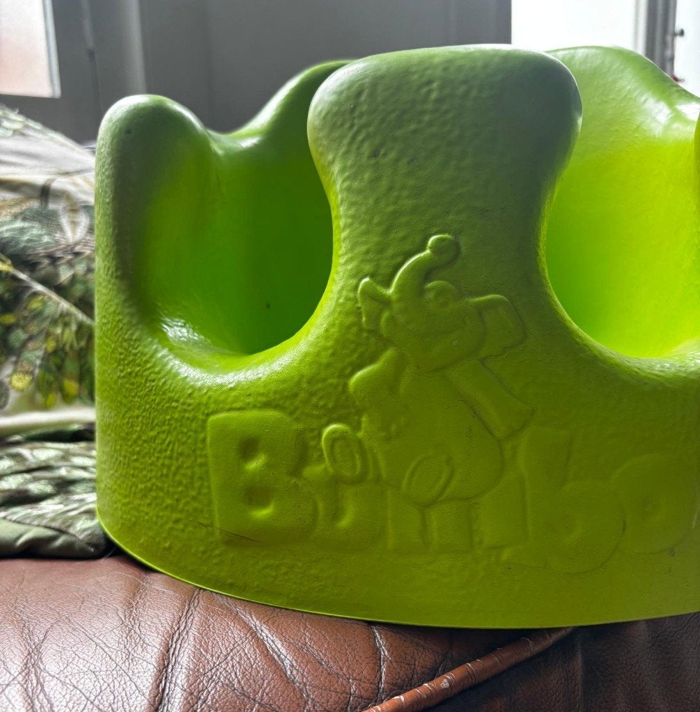 Bumbo Baby Seat, Kinderen en Baby's, Kinderstoelen, Ophalen, Zo goed als nieuw, Overige typen, Aanschuifbaar