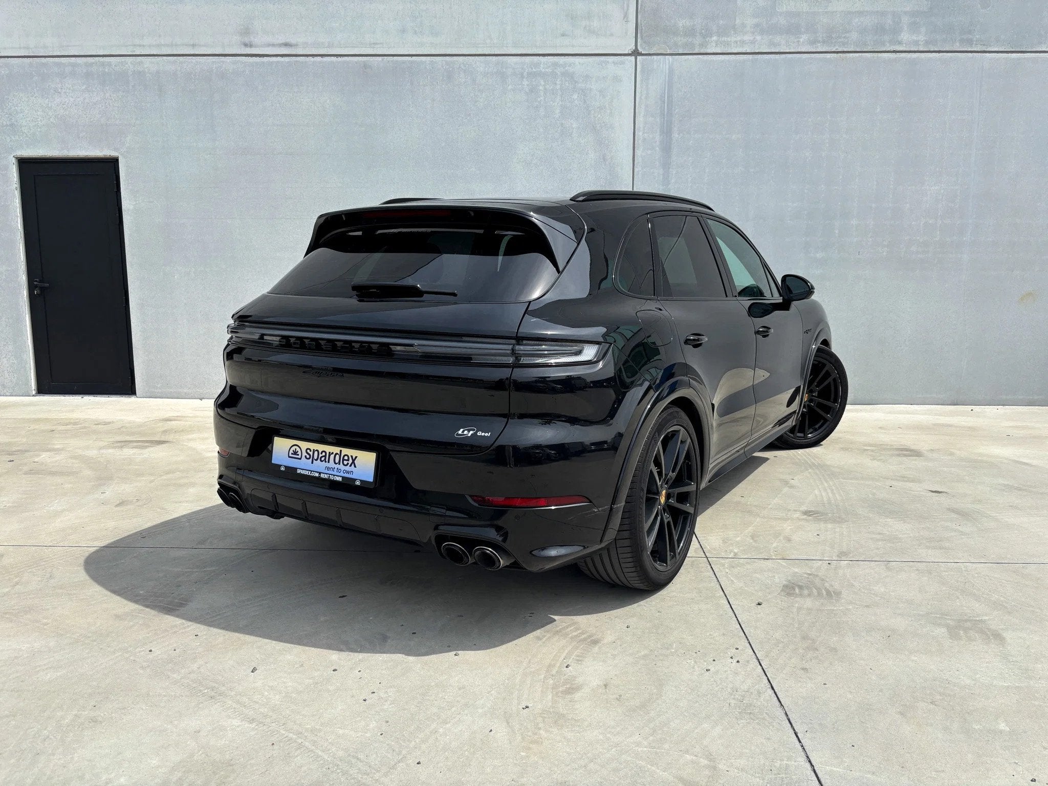 Porsche Cayenne e-hybrid | Leasing (automatique), Cuir, Cayenne, Entreprise, 224 kW