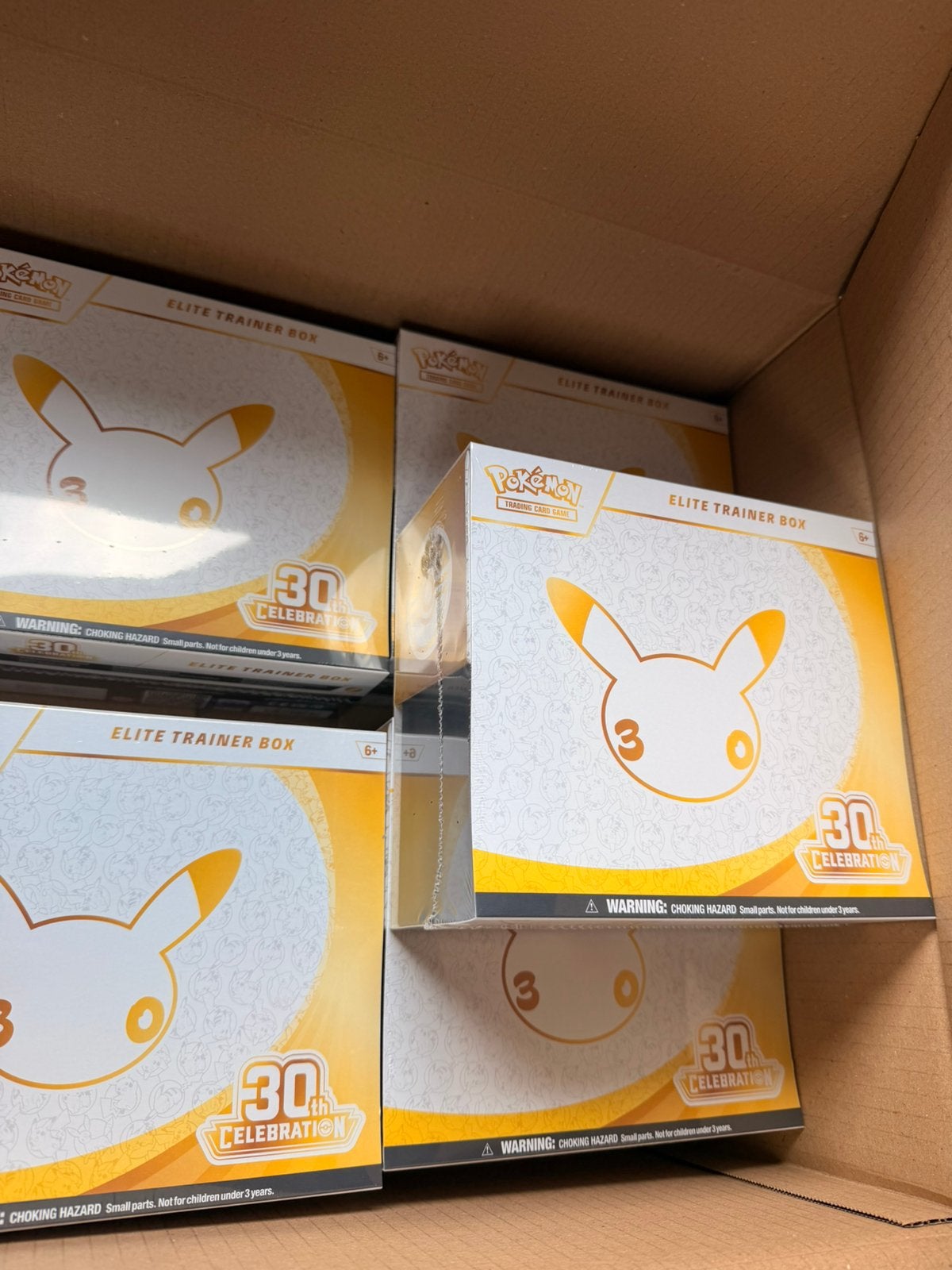 Elite trainer box 30 ans - english 2 items, Enlèvement ou Envoi