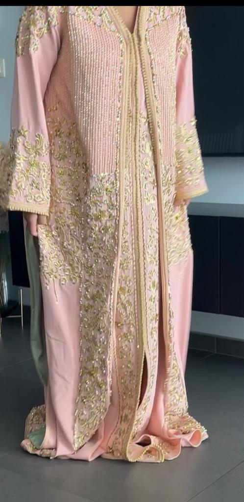 Roze Takchita, Kleding | Dames, Overige typen, Verzenden, Zo goed als nieuw, Roze