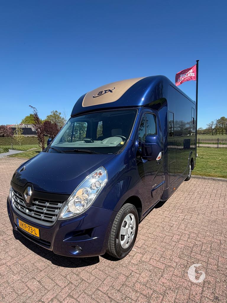 Mooie STX dubbelcabine paardenwagen! Automaat!, Ophalen, Zo goed als nieuw