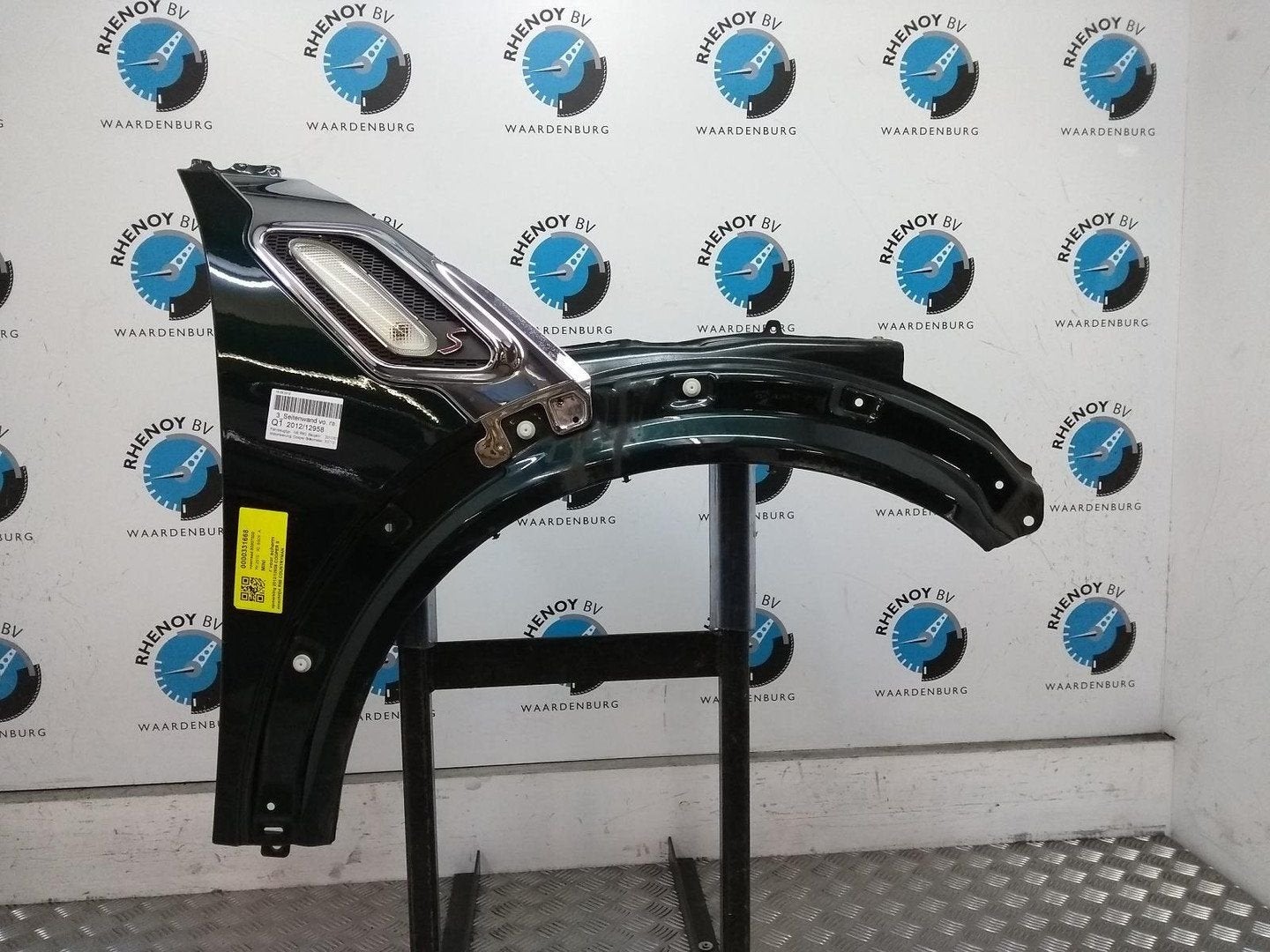 MINI (BMW) COUNTRYMAN VOORSCHERM R 2010, Ophalen of Verzenden, Gebruikt, ARN erkend
