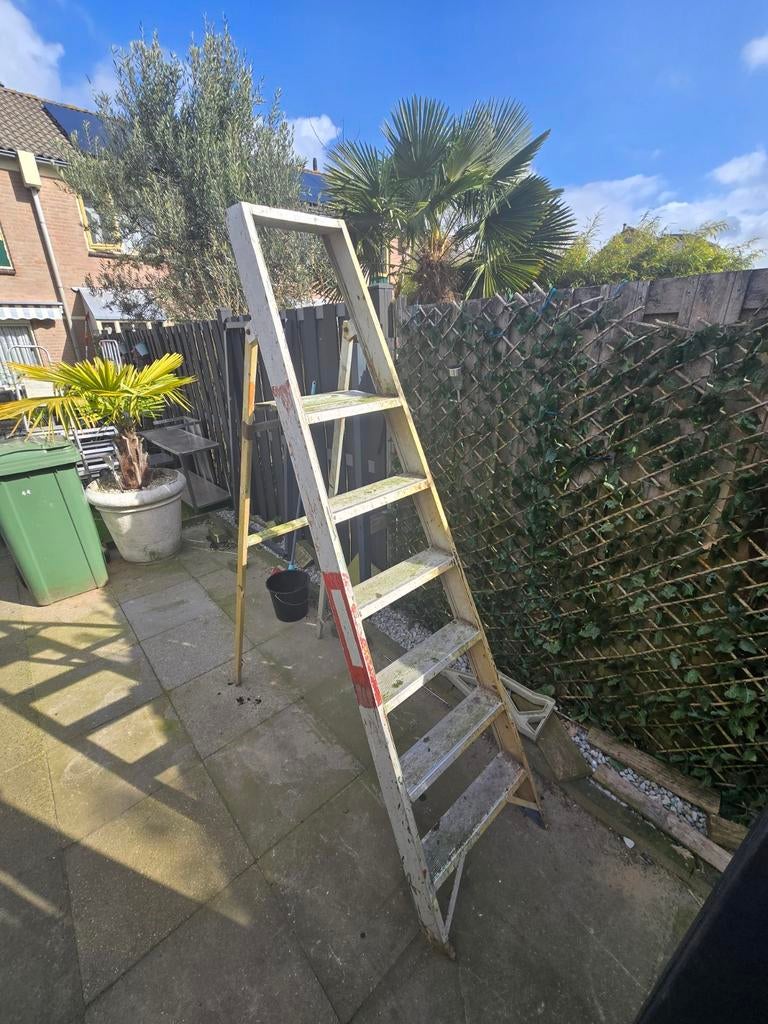 Gebruikte trap, hoogste trede 150cm, Doe-het-zelf en Bouw, Ladders en Trappen, Ophalen, Gebruikt, Trap, Minder dan 2 meter