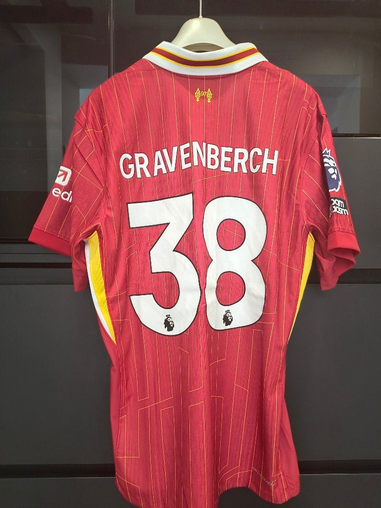 Liverpool shirt  Dri Fit  Player version, Sports & Fitness, Plus grand que la taille XL, Envoi, Neuf, Maillot