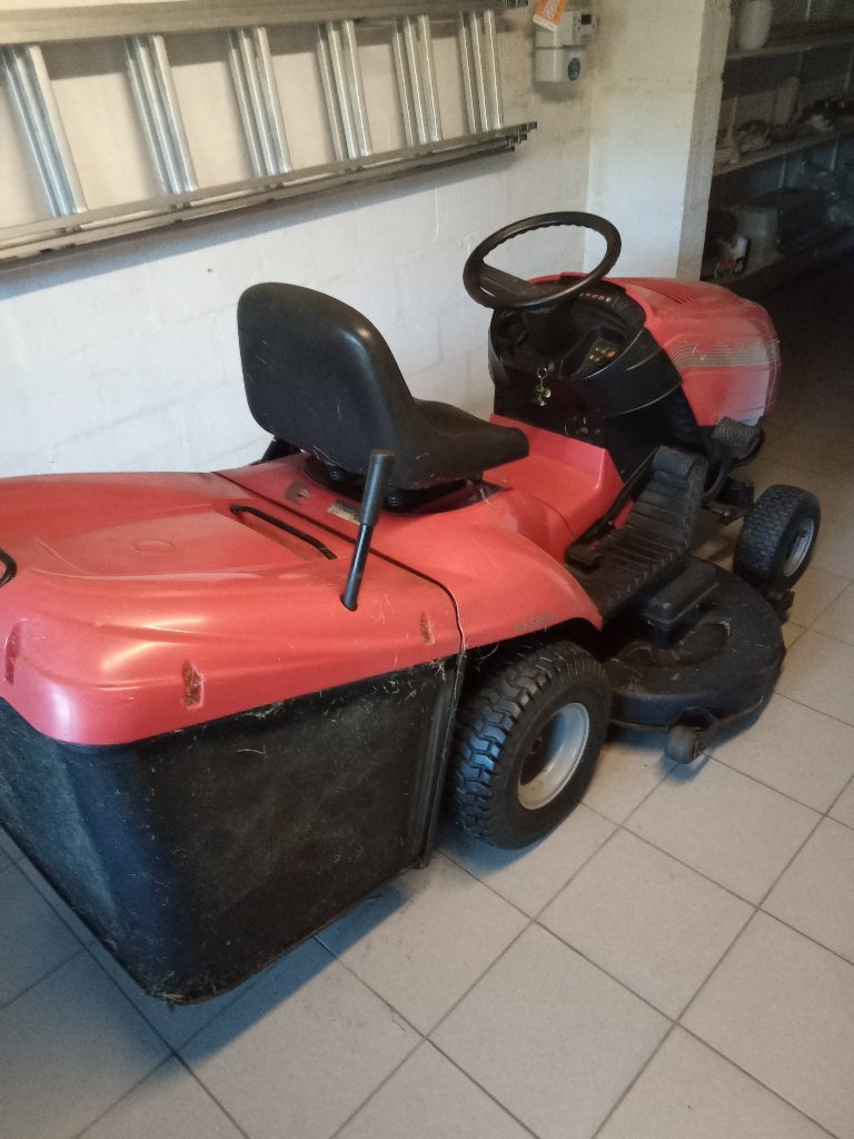 Zitmaaier motec, Ophalen, Gebruikt, Elektrische starter, Brigss&stratton