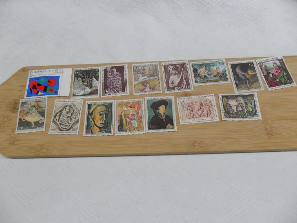 15 nieuwe postzegels in Franse staat zie foto's, Ophalen of Verzenden, Postfris