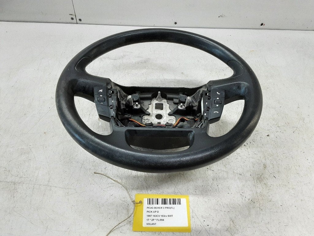 VOLANT DIRECTION Peugeot Boxer (U9) (30380440), Autos : Pièces & Accessoires, Kontakt-peugeot@peugeot.com, Utilisé, Peugeot Deutschland GmbH