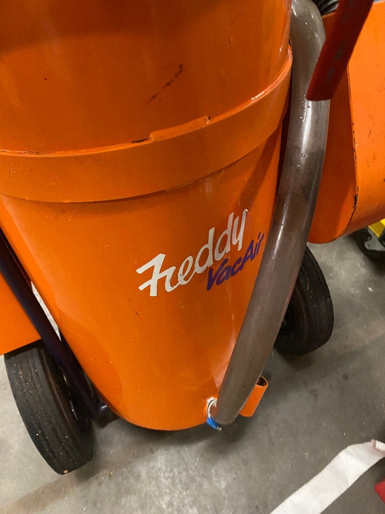 Freddy Vacair Superminor koelvloeistof zuiger, Ophalen