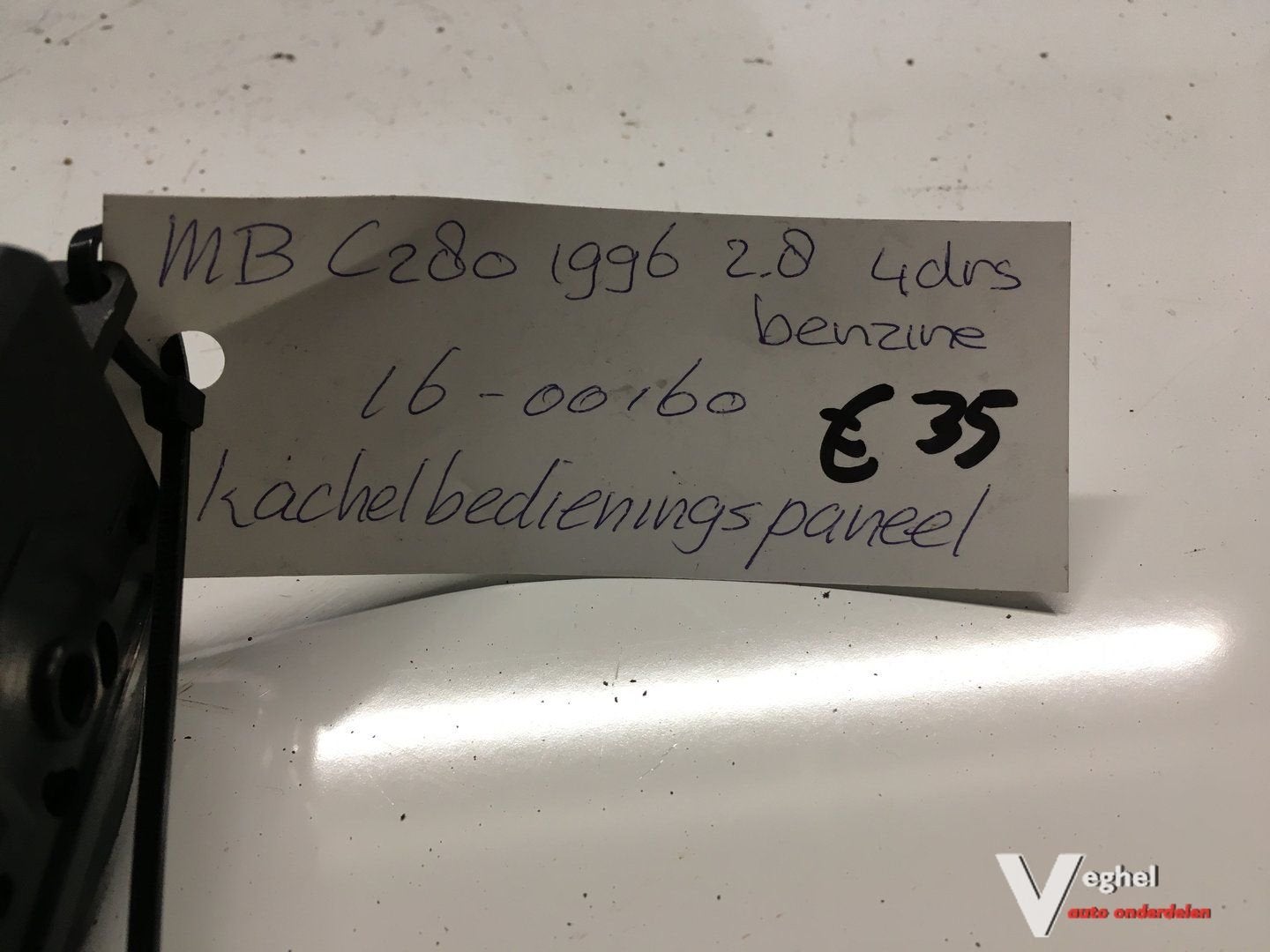 Mercedes C 280 1996  wagennr 1600160   Kachelbedieningspanee, -, Utilisé, -, -