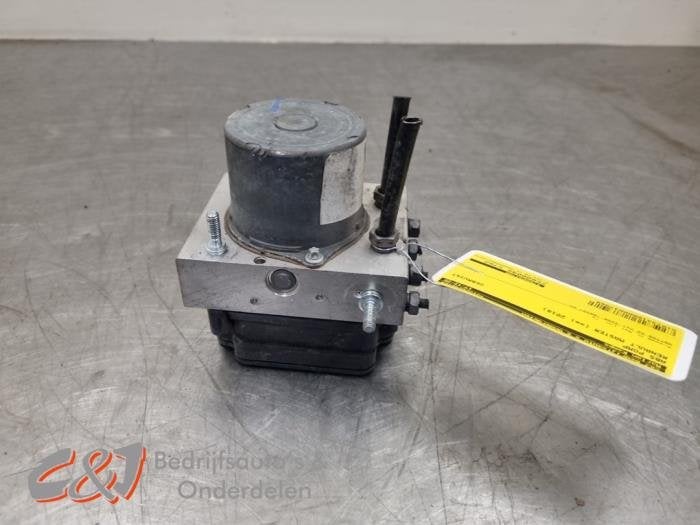 ABS Pomp van een Renault Master, Gebruikt, -, Renault, -