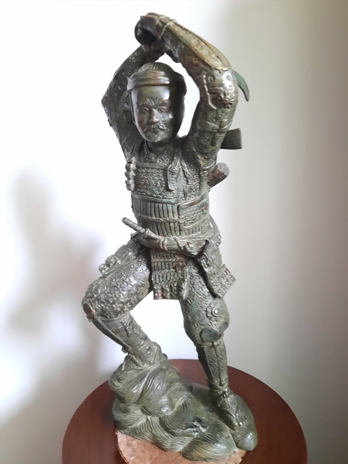 samouraï en bronze, Sculpture, Brun, 45 cm, Envoi