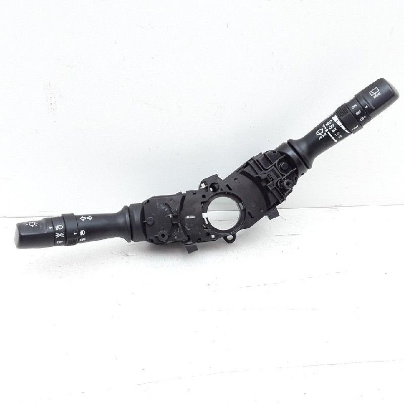 COMBISCHAKELAAR STUUR Hyundai i30 (GDHB5) (01-2011/12-2016), Gebruikt, Hyundai