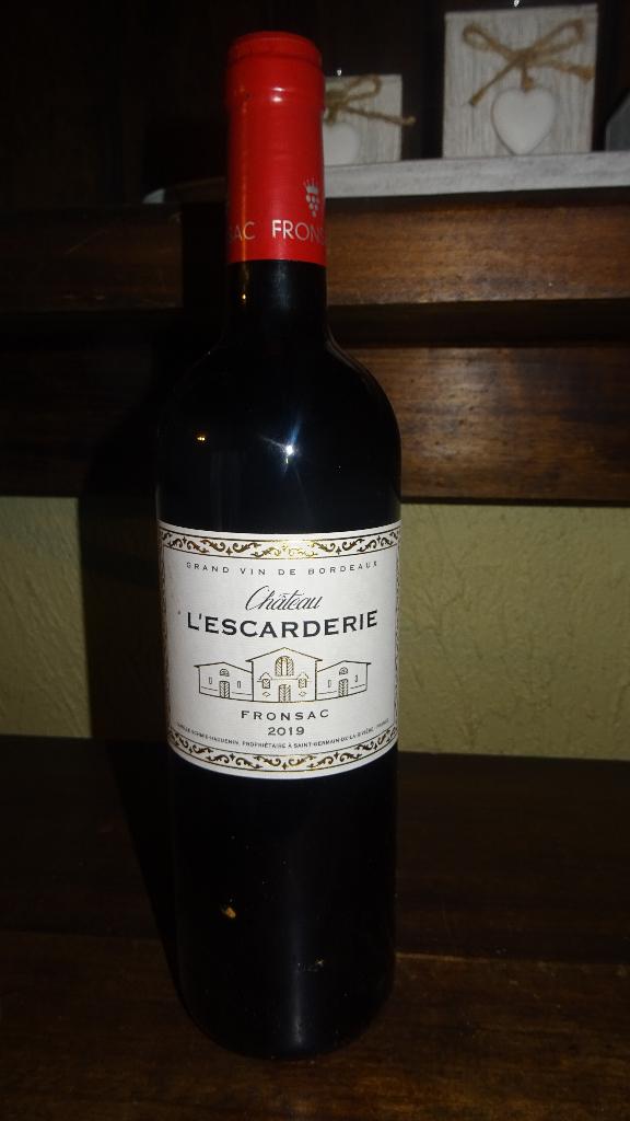 Chateau L'escarderie Fronsac 2019, Collections, Vins, Comme neuf, Vin rouge, France, Pleine, Enlèvement ou Envoi