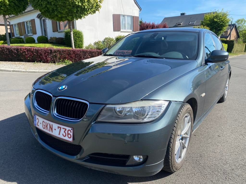 Bmw serie 3  177000km. Année 2011, Autos, BMW, Particulier, Enlèvement