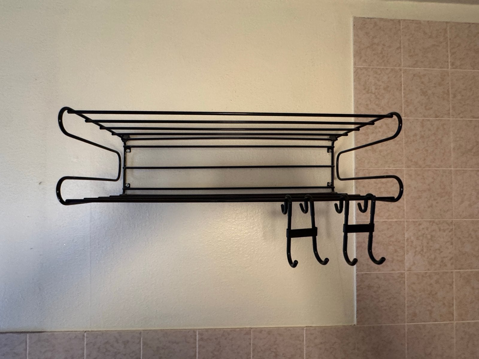 2 Kledijrekken en 2 kledijhangers, Enlèvement, Comme neuf, Métal