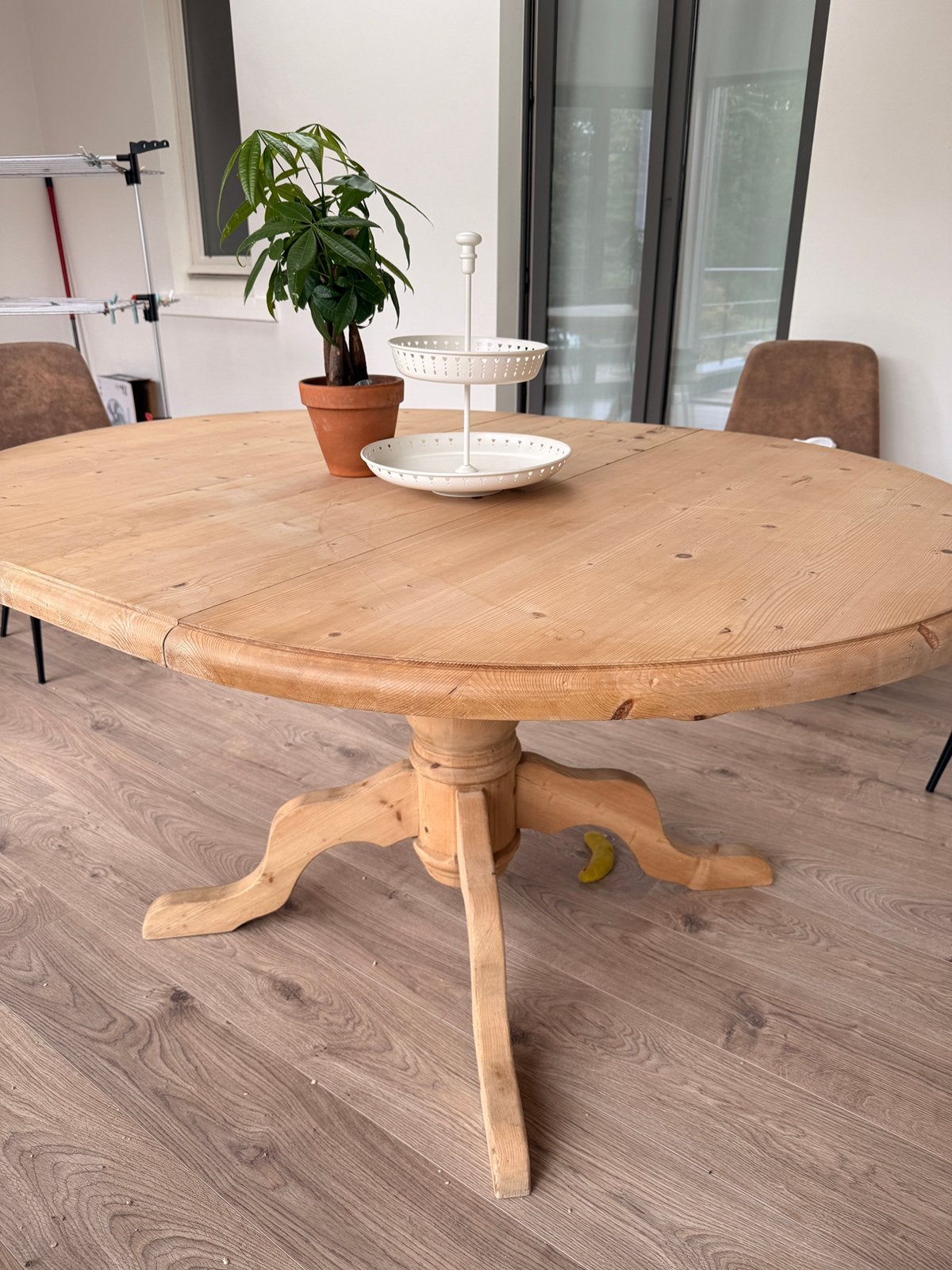 Tafel, Ophalen, Zo goed als nieuw