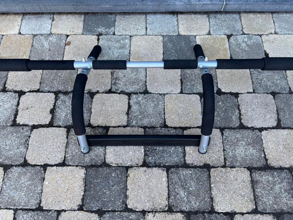 Optrekstang/opduwstang Iron Gym, Sport en Fitness, Ophalen, Zo goed als nieuw, Oprekstang