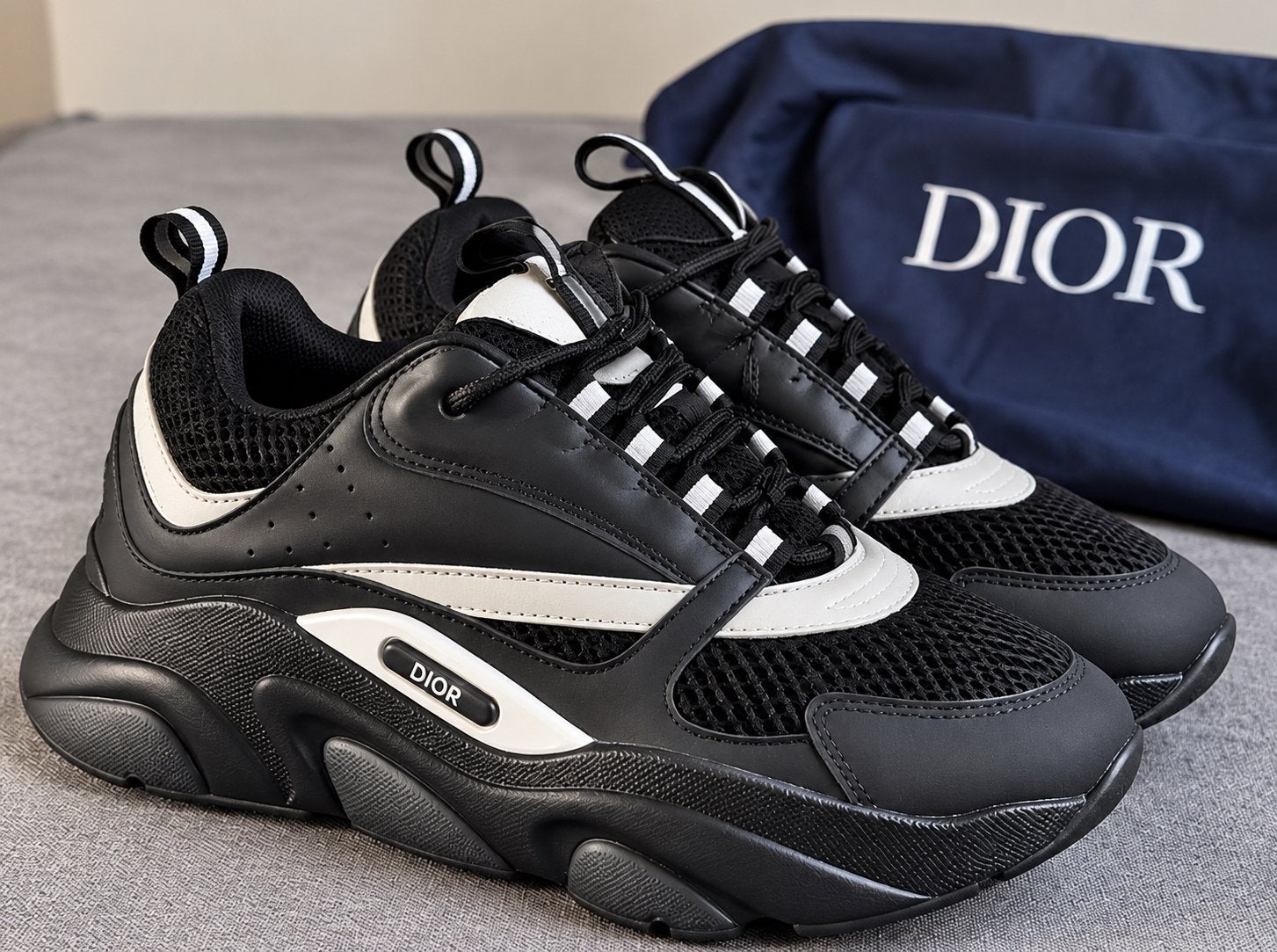 Chaussures Dior B22., Sports & Fitness, Enlèvement ou Envoi, Comme neuf, Chaussures