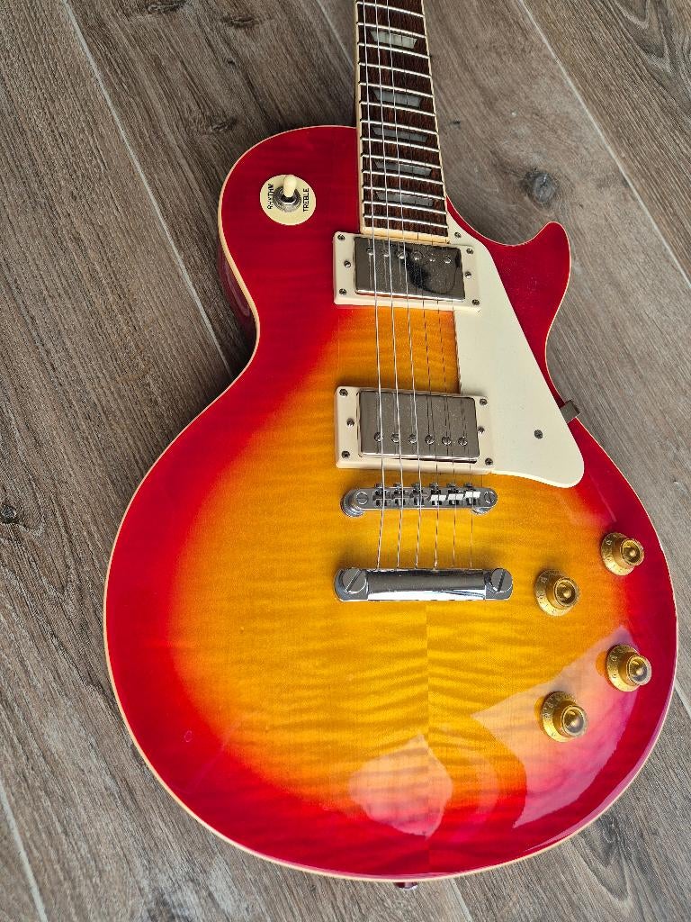 Epiphone Les Paul Tsjechië, Muziek en Instrumenten, Snaarinstrumenten | Gitaren | Elektrisch, Zo goed als nieuw, Solid body, Epiphone