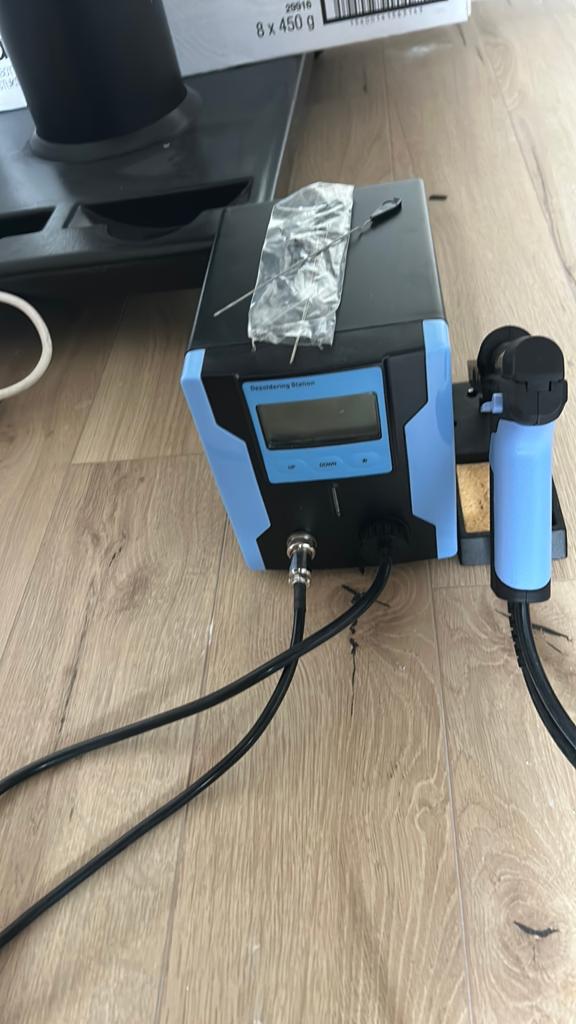 Desoldeer kit, Ophalen, Zo goed als nieuw
