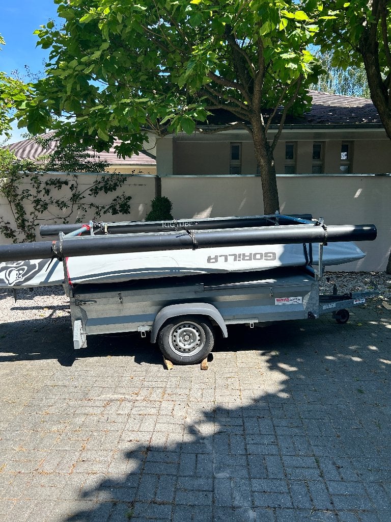 Laser zeilklaar met baantrailer, Ophalen, Zo goed als nieuw