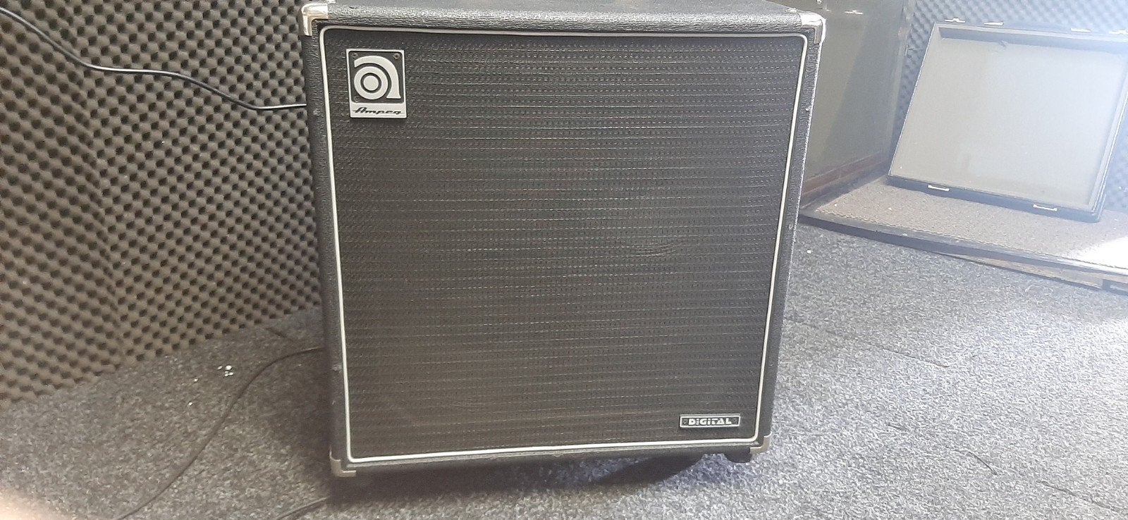 Amteg basversterker BA-210 SP, Ophalen