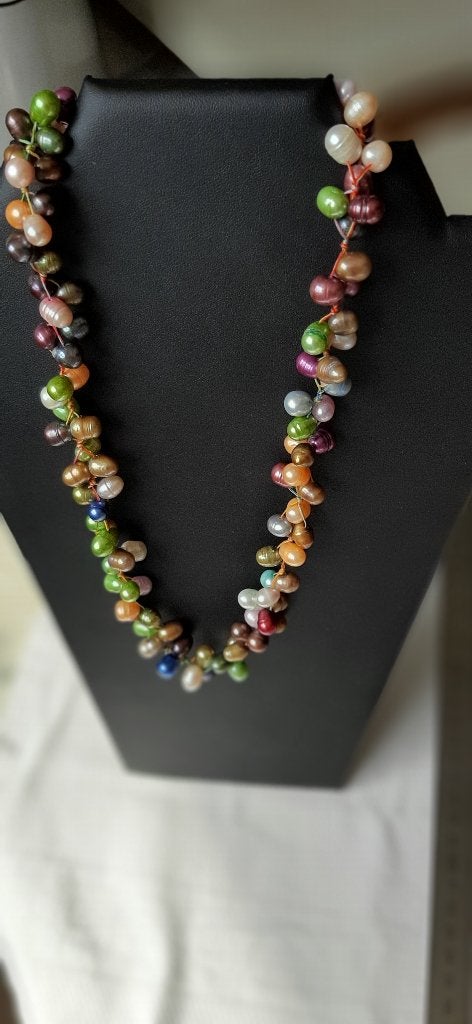Collier multicolore, Enlèvement ou Envoi, Comme neuf