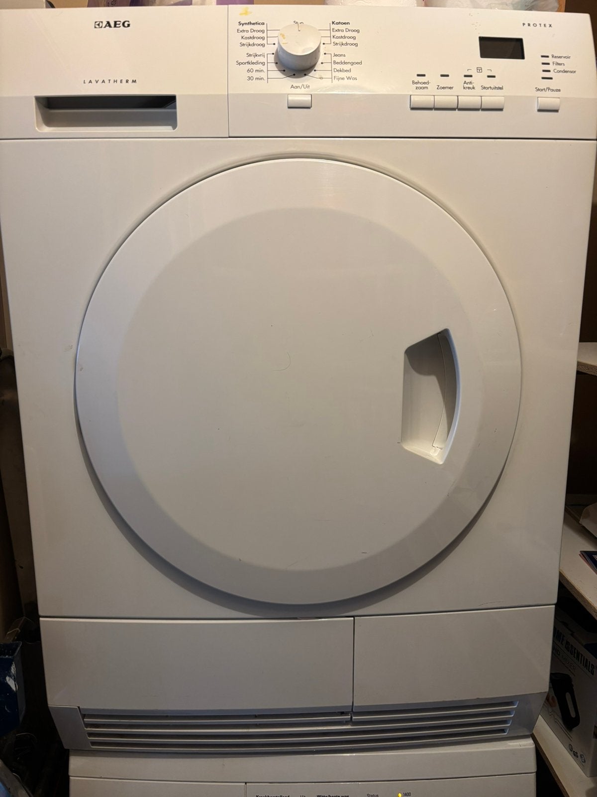 AEG condensdroger, Ophalen, 6 tot 8 kg, Gebruikt, Voorlader
