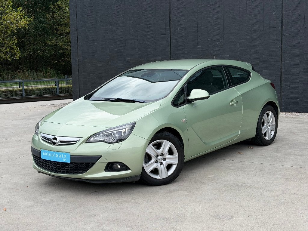 Opel Astra GTC 1.4 Turbo benzine Airco Parkeersensoren, Auto's, Parkeerassistent, Zwart, Bedrijf, Handgeschakeld