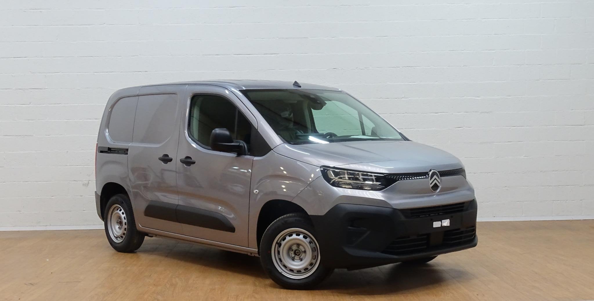 Citroën Berlingo M Light 1.2 PT 110 MAN6, Achat, https://public.car-pass.be/vhr/666b2084-f2fd-428e-88ff-54368f5fddc1, 4 portes