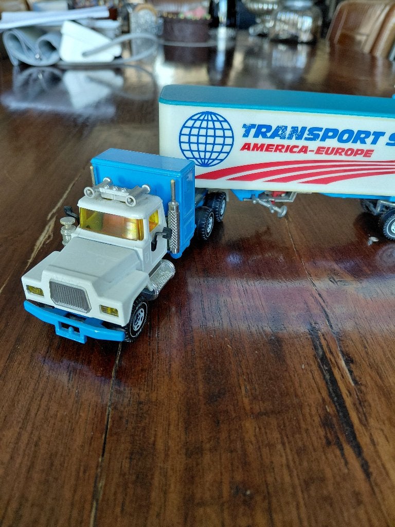 Siku modelauto's, Hobby en Vrije tijd, Modelauto's | 1:50, Ophalen of Verzenden, Zo goed als nieuw, Bus of Vrachtwagen, SIKU
