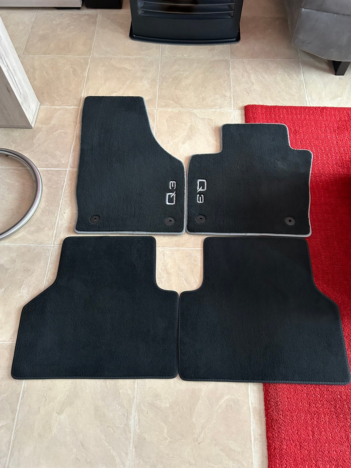 Tapis de sol, Enlèvement, Comme neuf