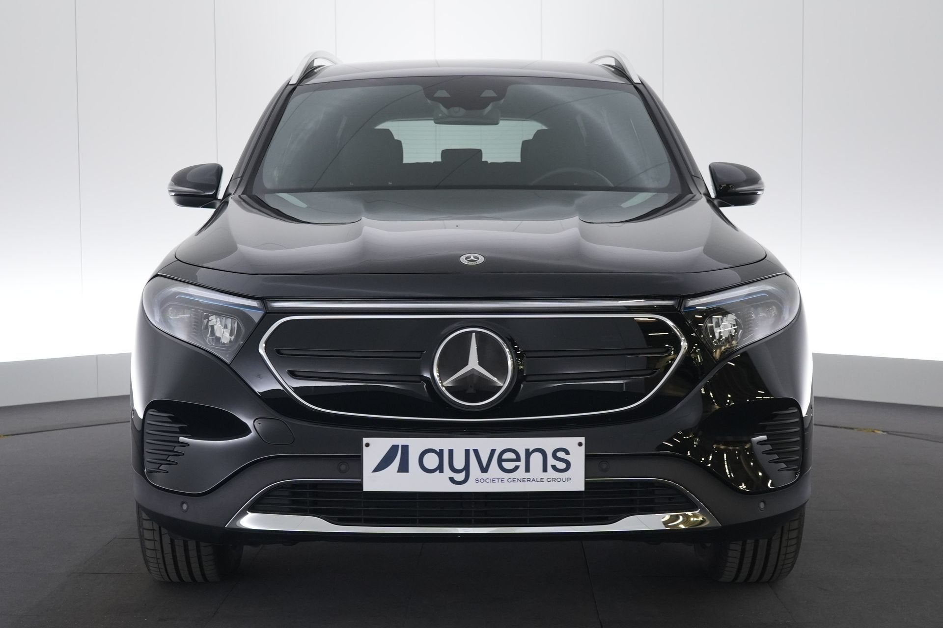 (2EME430) MERCEDES-BENZ EQB, Gebruikt, EQB, 67 kWh, 5 deurs