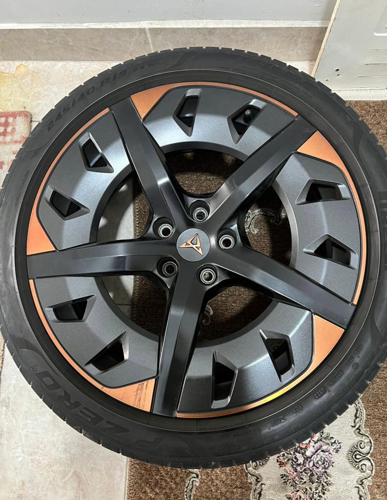 4 Zomerbanden te koop., Auto-onderdelen, Banden en Velgen, 245 mm, Banden en Velgen, Zomerbanden, Ophalen