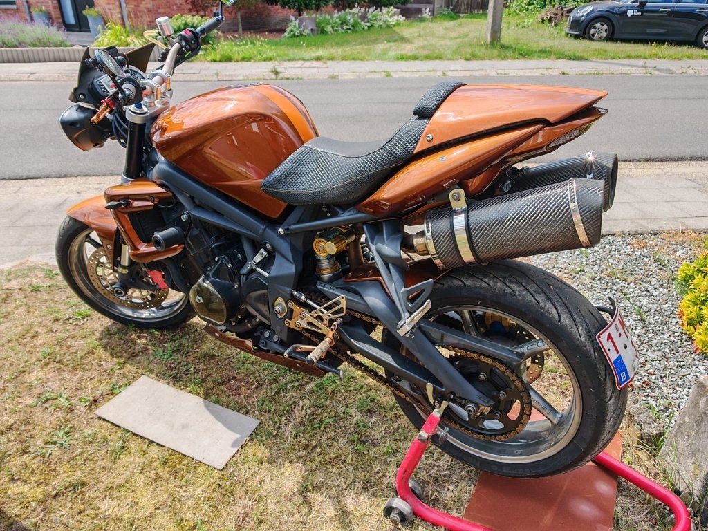 Street triple 675 , fully loaded, goed lezen!, Motoren, Motoren | Triumph, 675 cc, Motorrijbewijs A, Gebruikt, 3 cilinders