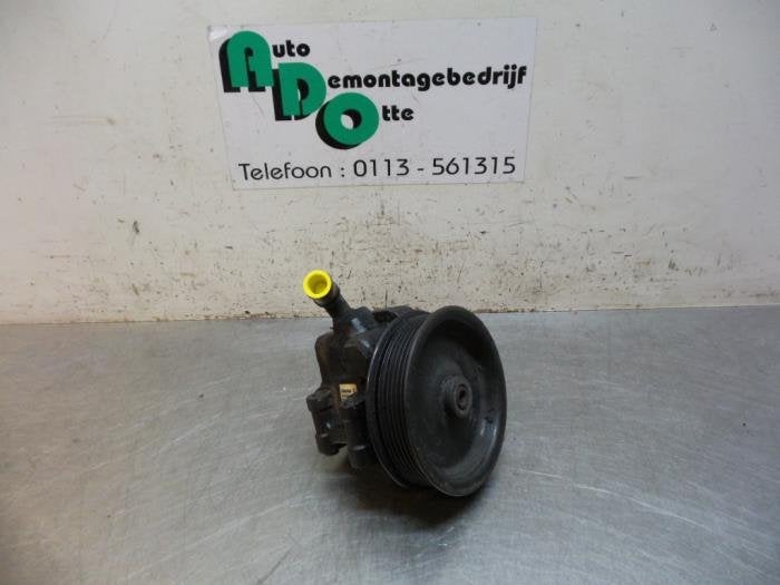 Stuurbekrachtiging Pomp van een Ford Transit (Transit 00-), Gebruikt, -, -, Ophalen of Verzenden