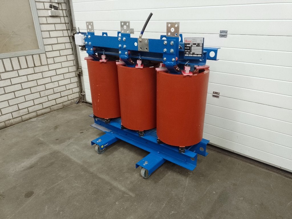 Transformator, transfo, 15kV, 15000Volt, 15000V, 400KVA, Doe-het-zelf en Bouw, Ophalen of Verzenden, Gebruikt