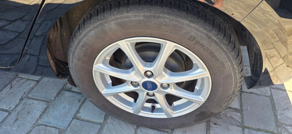 Jantes et pneus Valu pour Ford Fiesta, Enlèvement, Ford