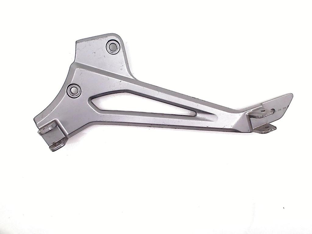 SCHETSPLAAT LINKS VOOR ER-5 2001-2005 (ER5 ER500C-D), Dhr. S. di Majo, Gebruikt, Info@cama-motorparts.nl, P.J. Troelstraweg 8 8
3144 CX  MAASSLUIS, NL