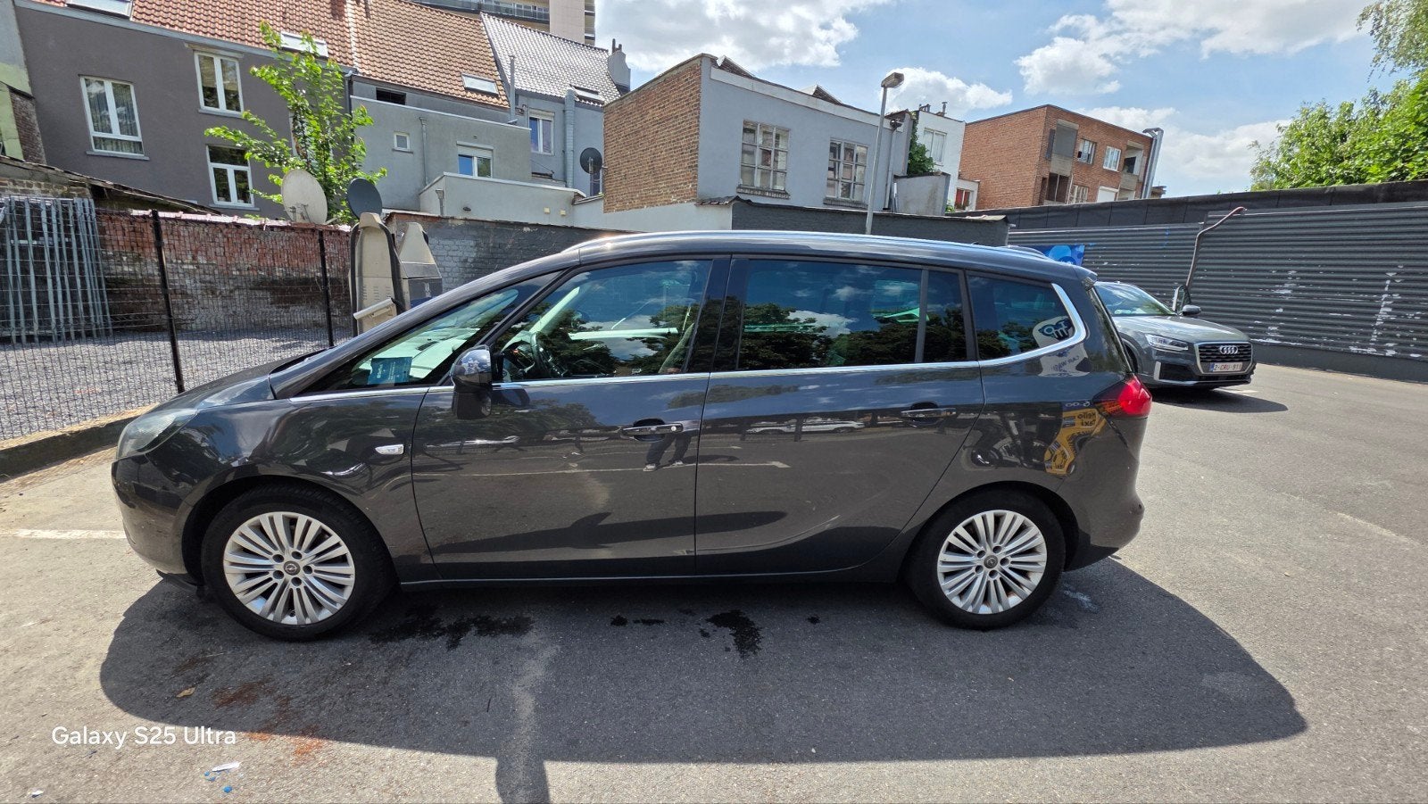 Opel Zafira tourer 7 places, Autos, 100 kW, Argent ou Gris, Euro 6, 7 places