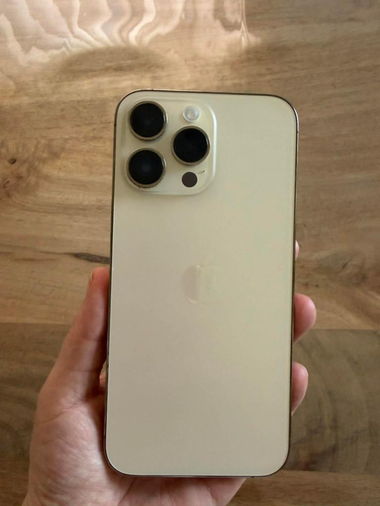 iPhone 14 pro max + 81% batterie + 128 GO + boîte originale, Télécoms, Téléphonie mobile | Apple iPhone, Enlèvement, Comme neuf