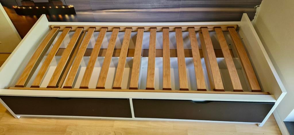 lit 1 personne avec sommier et tête de lit, Maison & Meubles, Chambre à coucher | Lits, 90 cm, Une personne, Enlèvement, Utilisé