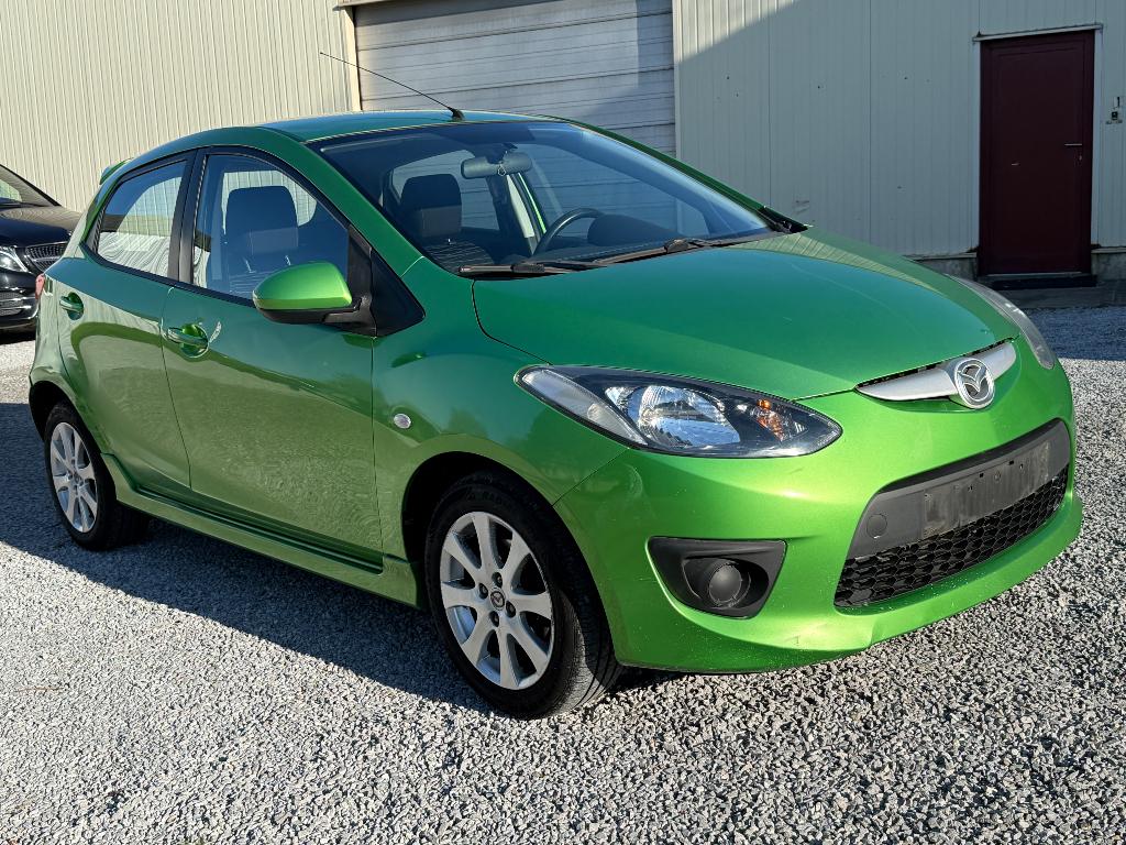 Mazda 2 1.4i Airco 5 portes, Autos, Entreprise, Boîte manuelle, Noir, 5 portes