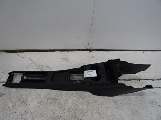 MIDDENCONSOLE Volkswagen Polo V (6R) (6R0863241A), Gebruikt, Volkswagen, Mevr. I. Hauben, Rue de l'Espoir 34 34
4030  GRIVEGNÉE, BE