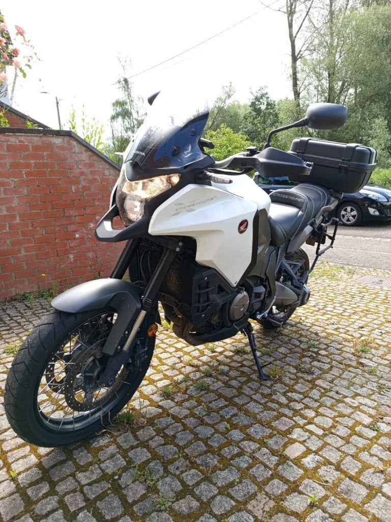 Honda VFR 1200 Crosstourer Blanche DCT (2018), Motoren, Motoren | Honda, Traction Control, Occasion, 4 cilinders, Motorrijbewijs A
