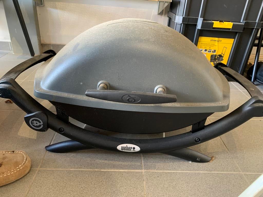 Weber - electrische bbq, Ophalen, Zo goed als nieuw