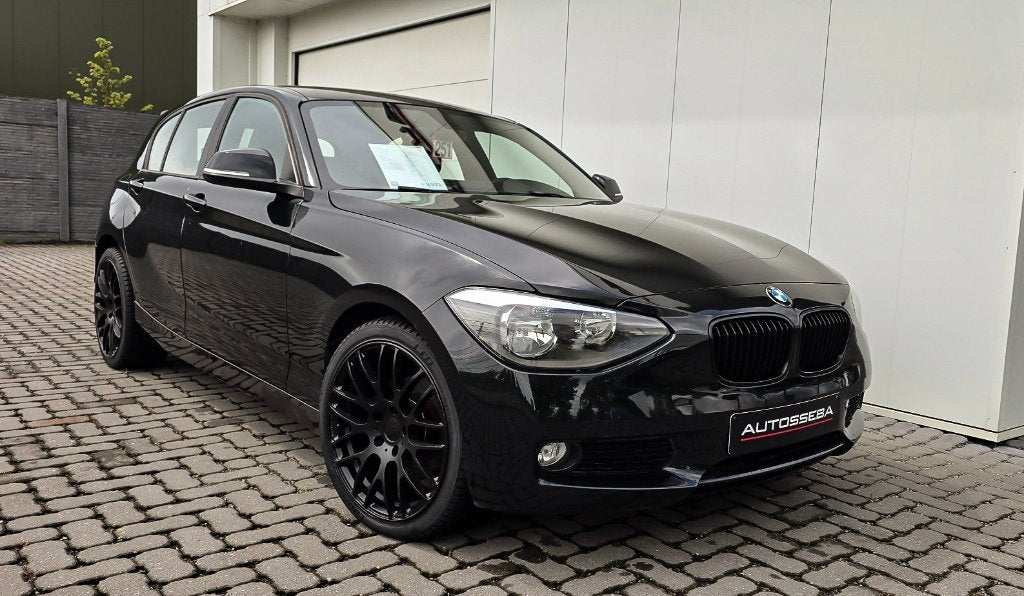 BMW 116dA Sportline (5deurs) Automaat/Sportline, Autos, Euro 5, Achat, Entreprise, Carnet d'entretien