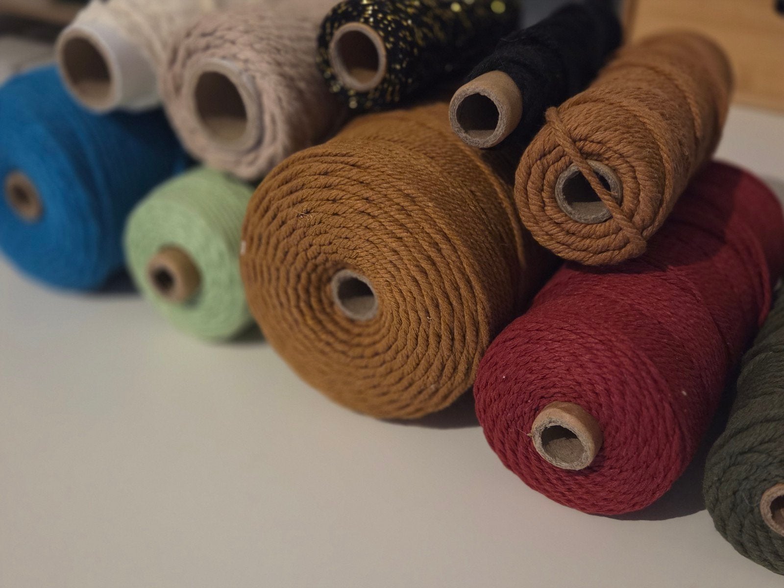 Lot de cordons pour macramé et loisirs créatifs, Hobby en Vrije tijd, Breien en Haken, Ophalen, Gebruikt, Breien of Haken, Wol of Garen