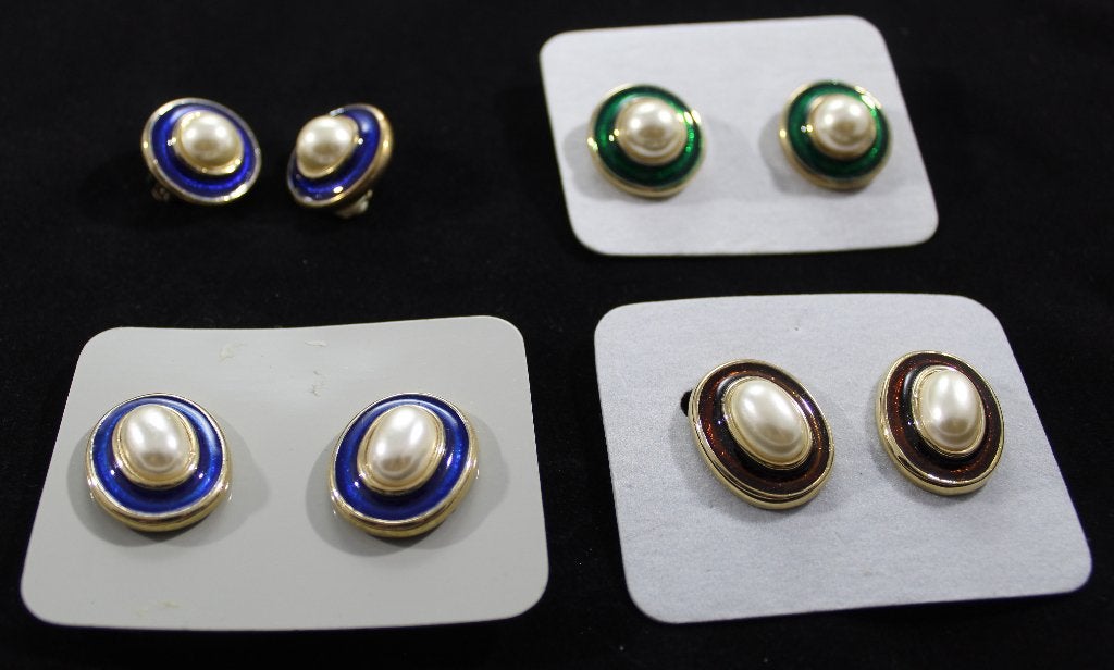 lot de bijoux pour revendeur ou brocanteur, Enlèvement, Autres matériaux, Autres types