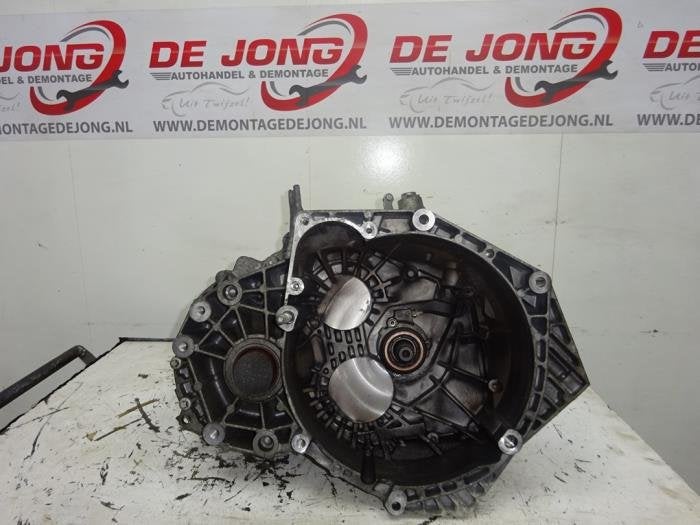 Versnellingsbak van een Opel Insignia, Gebruikt, -, -, Opel